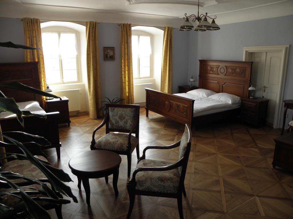 Penzion Na Fare Dubenec Habitación foto